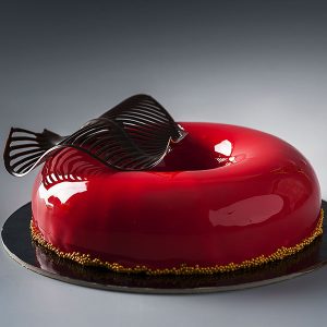 Red Mirror Glazed Strawberry Cake